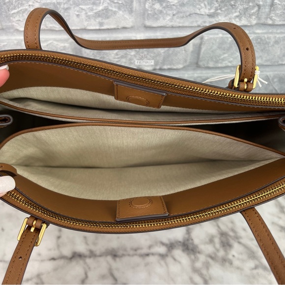 Tory Burch Emerson Large Double Zip Tote & Emerson Slim Wallet In Moose Brown - Picture 11 of 16